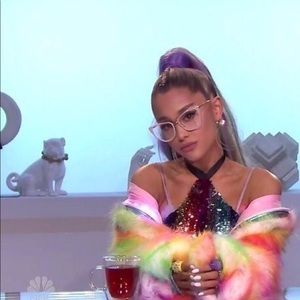 Meet your Posher, April